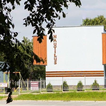 Nautilus Apartamenty Rewal Bagian luar foto